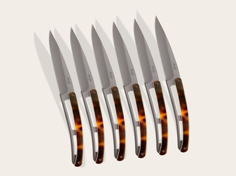 6 Deejo Steak knives, Ambered turtle